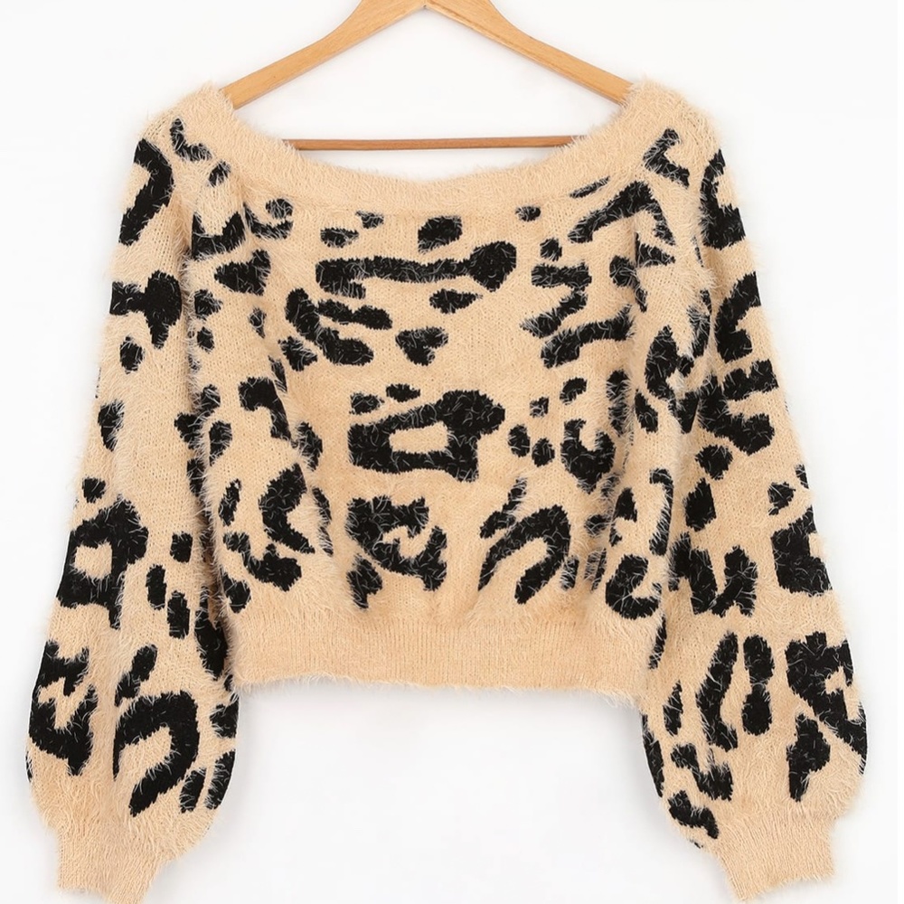 LULU'S - Earn Your Spots Beige Leopard Print Off-the-Shoulder Sweater